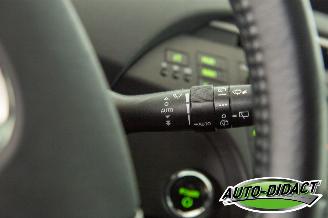 Toyota Prius 1.8 Automaat Navi Camera Clima Dynamic picture 16