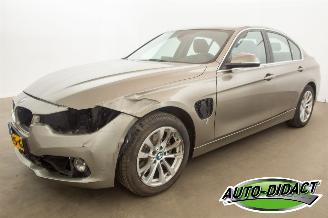 Coche accidentado BMW 3-serie 330e Automaat Navi Centennial Executive 2016/10