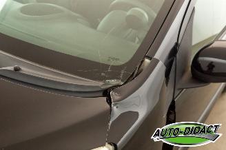 Peugeot 107 1.0-12V XS Airco picture 24