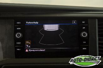 Volkswagen Transporter 2.0 TDI L2H1 Navi Airco picture 9