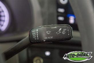 Volkswagen Transporter 2.0 TDI L2H1 Navi Airco picture 16