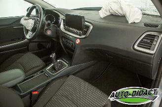 Kia Ceed 1.0 T-GDi Navi Camera Clima DynamicLine picture 17