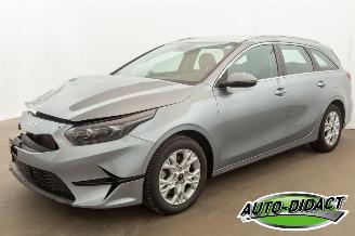 Auto incidentate Kia Ceed 1.0 T-GDi Navi Camera Clima DynamicLine 2023/11