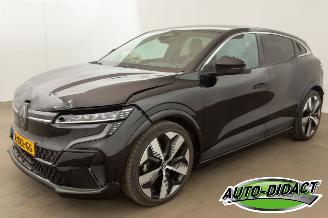 Schadeauto Renault Mégane E-Tech EV60 60kWh Navi Camera Clima Optimum Charge Techno 2024/4