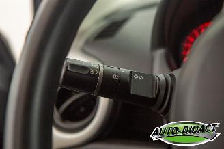 Mazda 2 1.3 Airco picture 13