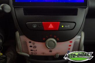 Toyota Aygo 1.0-12V Automaat Airco Comfort picture 8