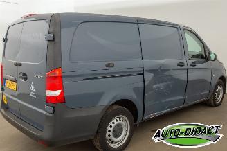 Mercedes Vito 110 CDI L2H1 Airco Navi picture 4