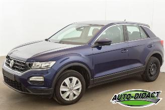 Unfallwagen Volkswagen T-Roc 1.6 TDI Navi Airco 2020/5