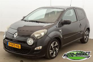 Auto incidentate Renault Twingo 1.2 16V Automaat Airco Dynamique 2013/10