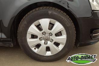 Audi A3 1.6 TDI Leder Clima Attraction picture 26