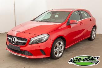 skadebil auto Mercedes A-klasse A180d Airco Leder GEEN SLEUTEL 2016/6