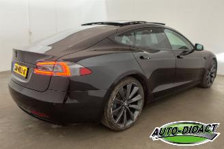 Tesla Model S 75D Base AWD 386kW Pano Leder 122.475 km picture 4