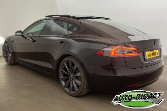 Tesla Model S 75D Base AWD 386kW Pano Leder 122.475 km picture 3