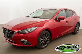 Vaurioauto  passenger cars Mazda 3 2.0 GT-M Line 2016/7