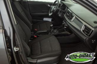 Kia Rio 1.0 Airco 110.739 km Active picture 18