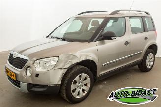 Damaged car Skoda Yeti 140.539 KM 1.2 TSI Active Plus 2010/3