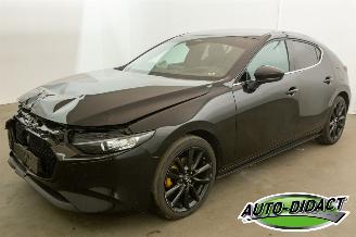 Coche accidentado Mazda 3 Automaat 64.913 KM Skyactiv 2024/9