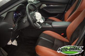 Mazda 3 Automaat 64.913 KM Skyactiv picture 19