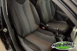 Peugeot 108 Cabrio 1.0 VTi Airco Active Top picture 19
