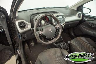 Peugeot 108 Cabrio 1.0 VTi Airco Active Top picture 22