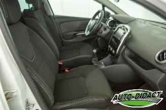Renault Clio 0.9 TCe Navi Airco 90 ECO Night&Day picture 21