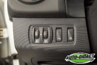 Renault Clio 0.9 TCe Navi Airco 90 ECO Night&Day picture 14