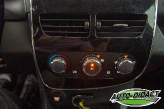 Renault Clio 0.9 TCe Navi Airco 90 ECO Night&Day picture 9