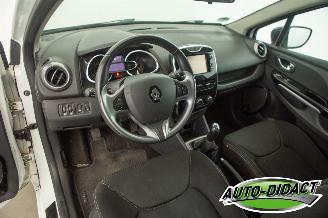 Renault Clio 0.9 TCe Navi Airco 90 ECO Night&Day picture 25