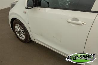 Kia Picanto 1.0 DPi 5p. Airco Camera DynamicLine picture 27