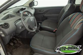 Renault Twingo 1.2 16V Airco Collection picture 21