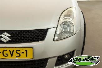 Suzuki Swift 1.3 Clima Bandit picture 31