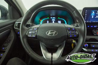 Hyundai I-30 1.5 Hybrid Automaat Navi Camera Clima picture 5