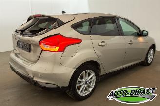 Ford Focus 1.5 TDCi 77.730 km Carpas Navi Airco Trend picture 4