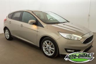 Ford Focus 1.5 TDCi 77.730 km Carpas Navi Airco Trend picture 2