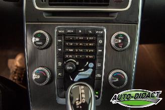 Volvo V-60 1.6 T3 Automaat Navi Clima Momentum picture 10