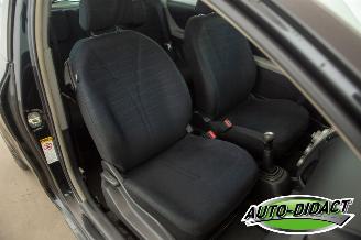 Toyota Yaris 1.3 VVT-i Airco Sol picture 18