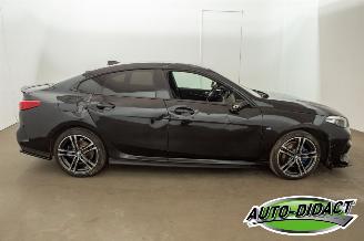 BMW 2-serie 218i Automaat Digi Dash Navi M Sport picture 43