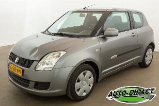 skadebil auto Suzuki Swift 1.3 Airco 91.452 km NAP Cool 2008/1