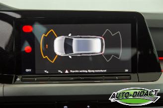 Volkswagen Golf 1.0 eTSI Automaat Digi Dash Navi Life picture 9