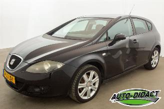 Voiture accidenté Seat Leon 1.6 Clima Navi Streetstyle 2008/1