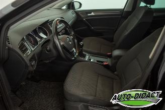 Volkswagen Golf 1.0 TSI Navi Clima Comfortline picture 24