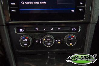 Volkswagen Golf 1.0 TSI Navi Clima Comfortline picture 10