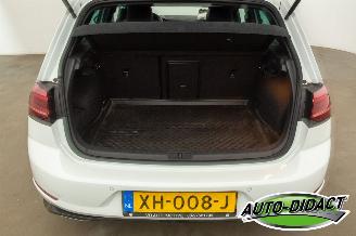 Volkswagen Golf 1.5 TSI Automaat Pano Digi Dash Navi Clima Business R Highline picture 42