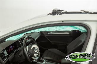 Volkswagen Golf 1.5 TSI Automaat Pano Digi Dash Navi Clima Business R Highline picture 31