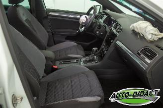 Volkswagen Golf 1.5 TSI Automaat Pano Digi Dash Navi Clima Business R Highline picture 21