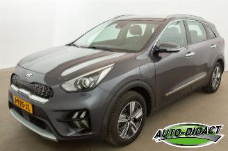 Schadeauto Kia Niro 1.6 GDi PHEV Automaat Navi Camera Clima DynamicLine 2020/8