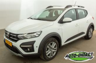 krockskadad bil auto Dacia Sandero 1.0 TCe Bi-Fuel Airco Camera Stepway Essential 2022/11