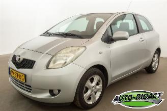 Auto incidentate Toyota Yaris 1.3 VVT-i Clima 81.525 km NAP Luna 2006/5