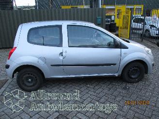 Renault Twingo Twingo II (CN) Hatchback 3-drs 1.2 (D7F-800(Euro 4)) [43kW]  (03-2007/=
09-2014) picture 7