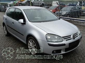 Volkswagen Golf Golf V (1K1) Hatchback 1.6 FSI 16V (BLP) [85kW]  (10-2003/07-2008) picture 2